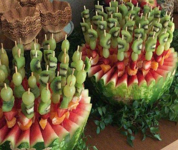 عکس ایده تزیین میوه شب یلدا برای مدرسه