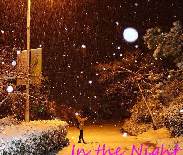 عکس برف واقعی در شب