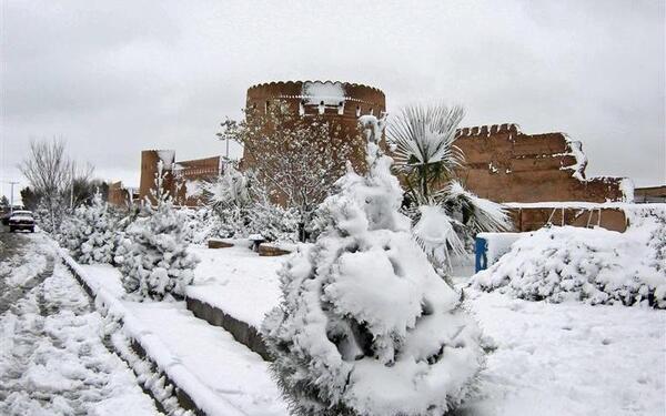 عکس برف یزد امروز