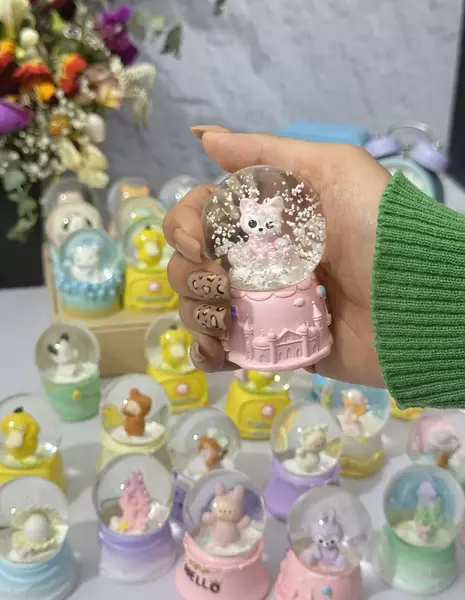 عکس گوی برفی کوچک