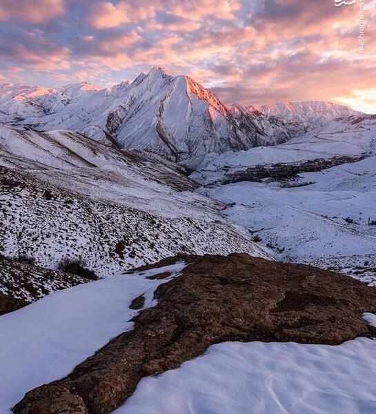 عکس برف در کوهستان