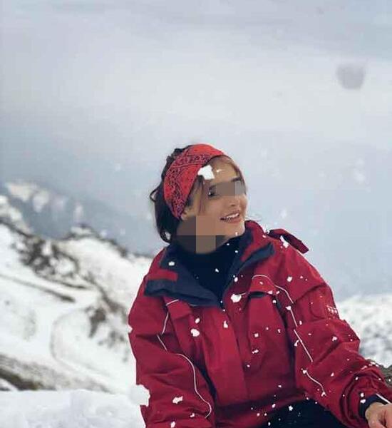 ژست عکس برفی اینستا