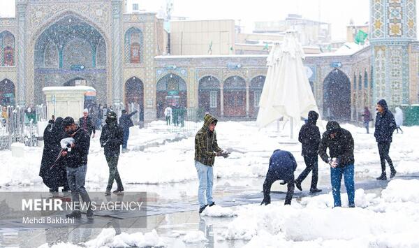 عکس برفی حرم حضرت معصومه