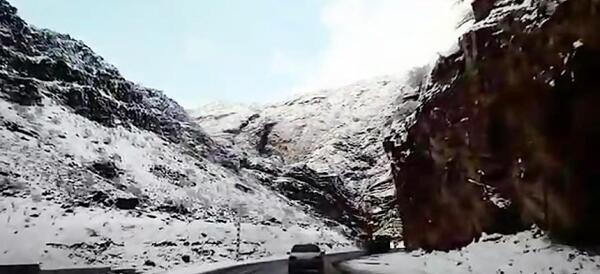 عکس برف تو جاده