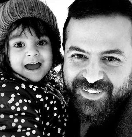 عکس پدر و مادر هومن سیدی