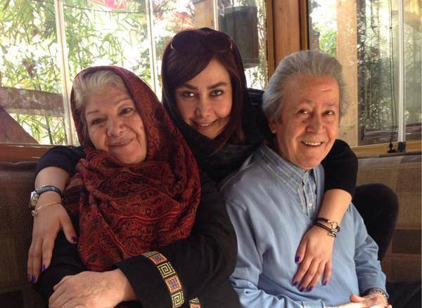عکس پدر و مادر اندی