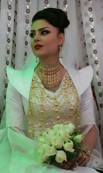 عکس زیباترین زن کرد