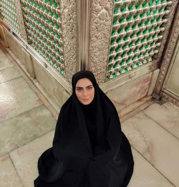 عکس زن زیبا ایرانی با حجاب