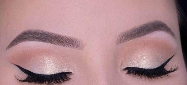 عکس زن آرایش کرده زیبا