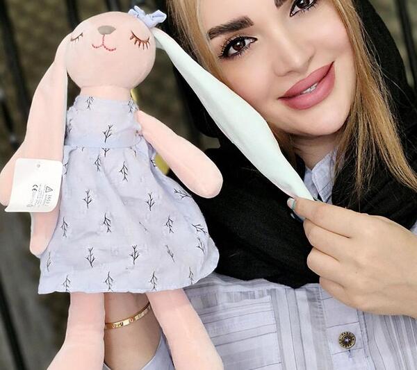عکس عروسک خرگوش خوابیده