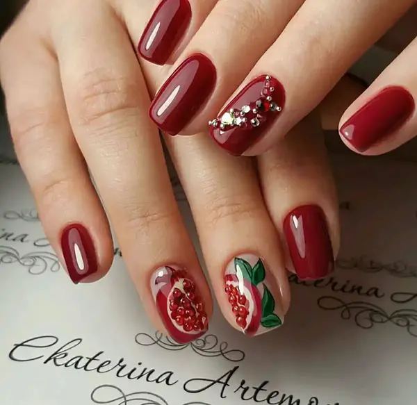 عکس ناخن شب یلدا بچه گانه