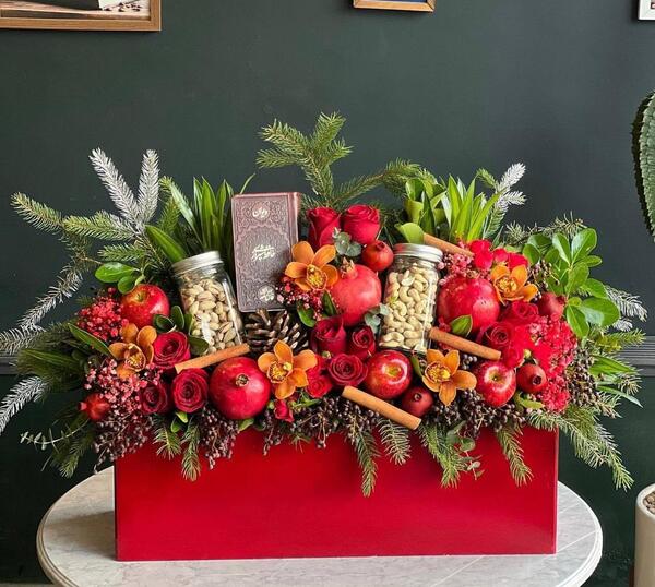 عکس هدیه شب یلدا برای عروس