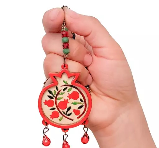 عکس گردنبند شب یلدایی