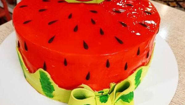 عکس شب یلدا کیک شب یلدا
