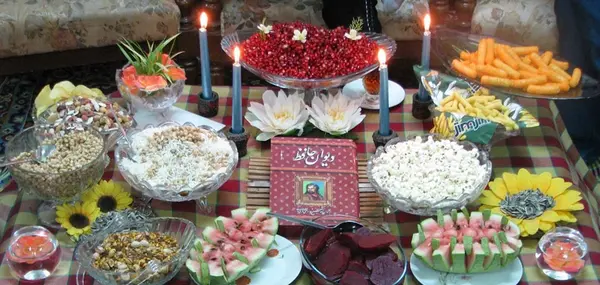 عکس سفره شب یلدا ساده ایرانی