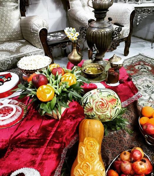 عکس های چیدمان میز شب یلدا