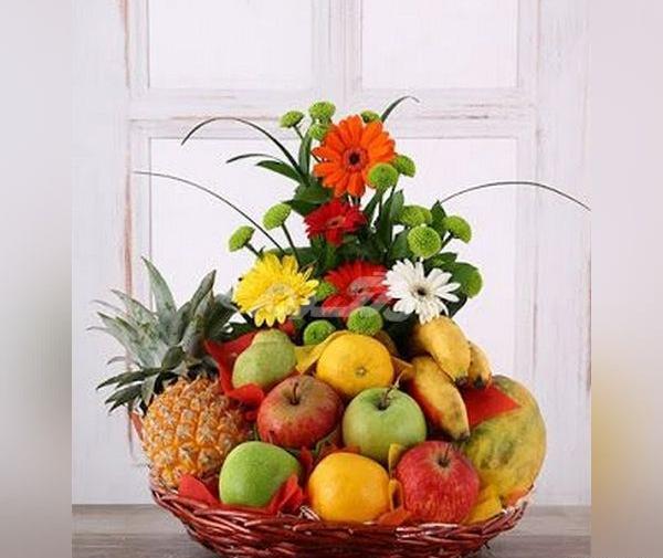 عکس تزیین سبد میوه شب یلدا