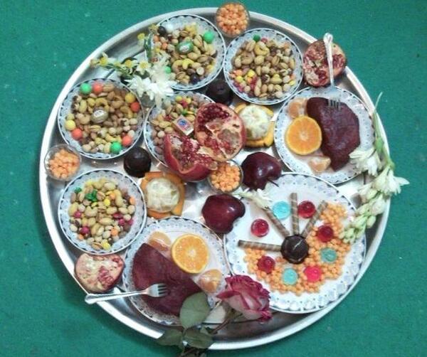 عکس میز شب یلدا دونفره