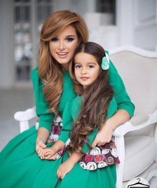 ایده عکس یلدایی مادر دختری