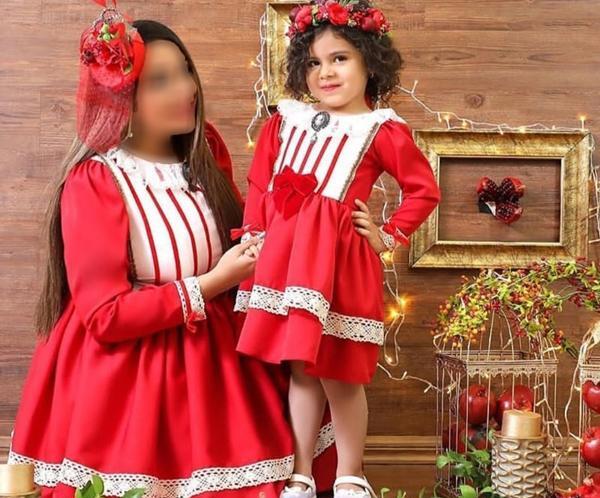 ژست عکس یلدایی مادر دختری