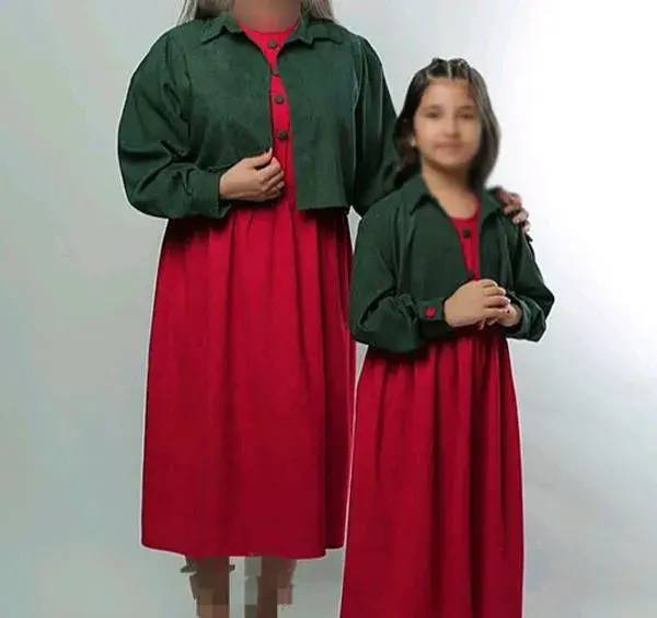 عکس یلدایی مادر و دختر