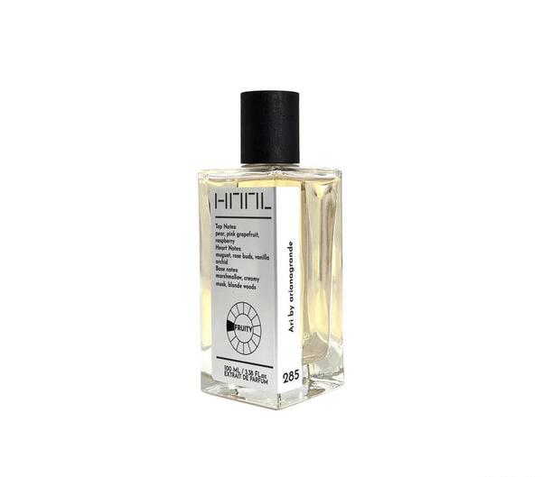 عکس عطر آریانا گرانده