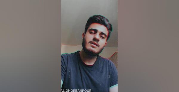 عکس خواننده عمیان