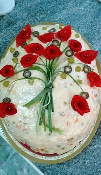 عکس ایده تزیین سالاد الویه ساده