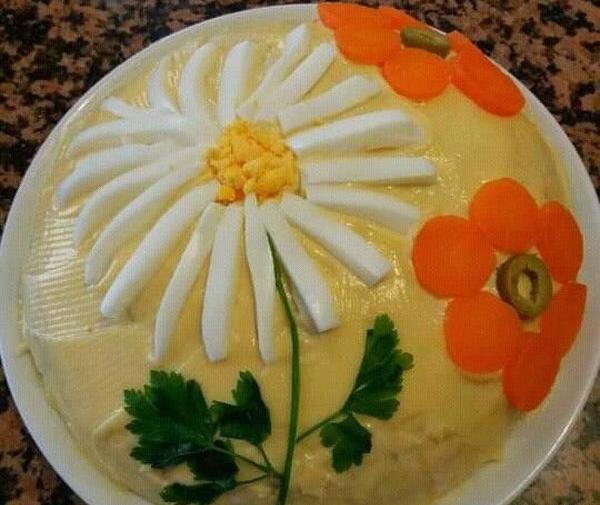 عکس ایده تزیین سالاد الویه برای مدرسه