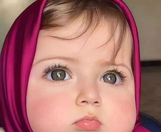 عکس دختر بچه با حجاب