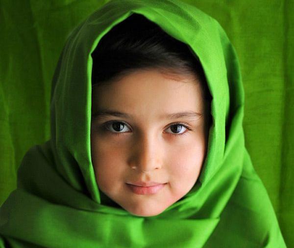 عکس دختر بچه با حجاب