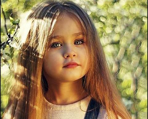 عکس دختر زیبای کوچولو