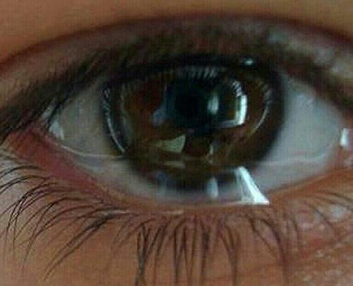 دانلود عکس پروفایل اشک چشم