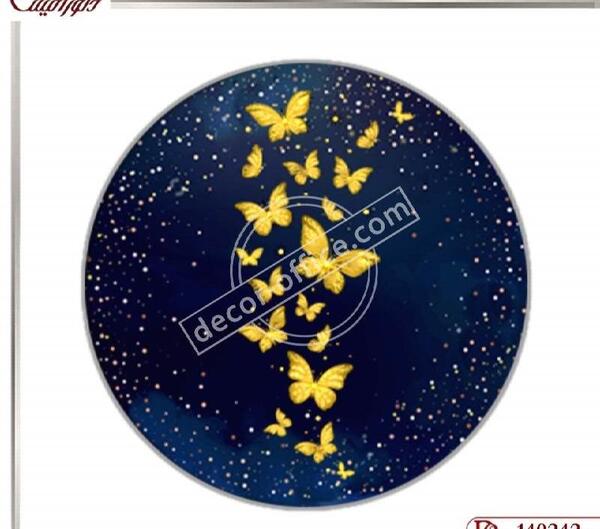 عکس نقاشی فانتزی روی بوم دایره ای