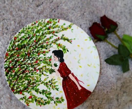 عکس نقاشی فانتزی روی سفال اینستاگرام
