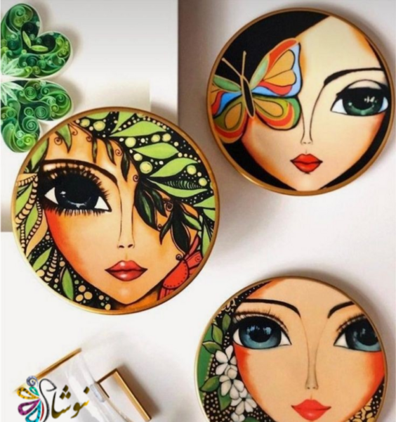 عکس نقاشی فانتزی روی چوب گرد