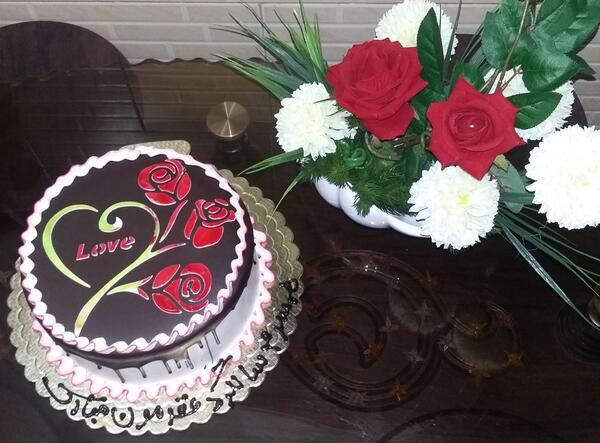 عکس گل و کیک سالگرد ازدواج