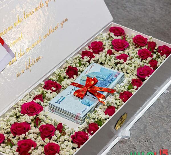 عکس شاخه گل برای سالگرد ازدواج
