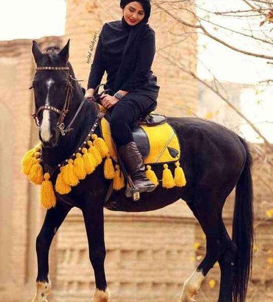 عکس لباس اسب سواری بچه گانه