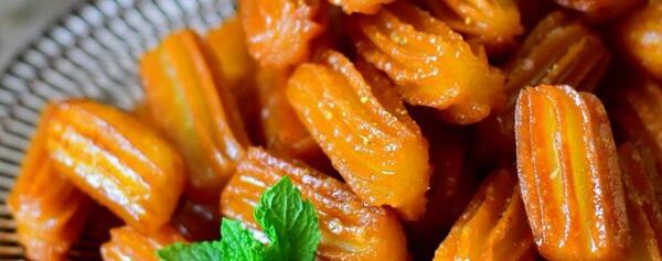 عکس شیرینی گوش فیلی