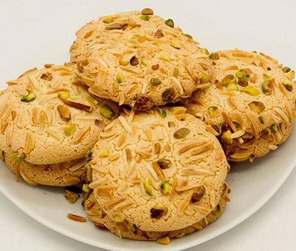 عکس شیرینی قرابیه بادام