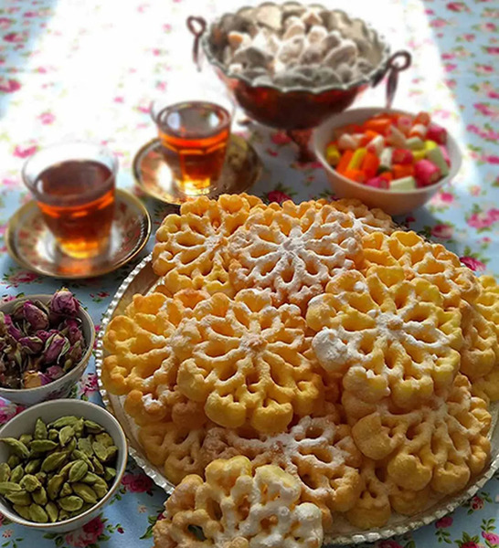 عکس شیرینی پنجره ای خانگی