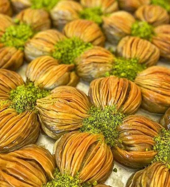 عکس شیرینی باقلوای