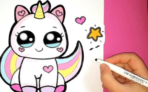 عکس نقاشی کودکانه تک شاخ فانتزی