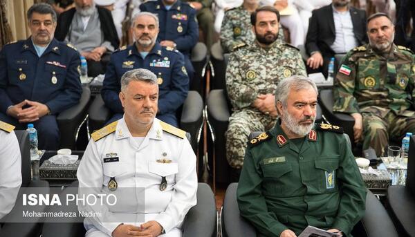 عکس سربازان نیروی دریایی ارتش