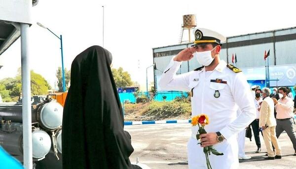 عکس عاشقانه با لباس ارتشی