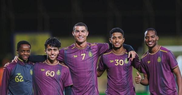 عکس تصویر زمینه رونالدو در النصر