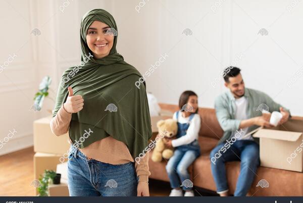 عکس خانواده شاد مذهبی