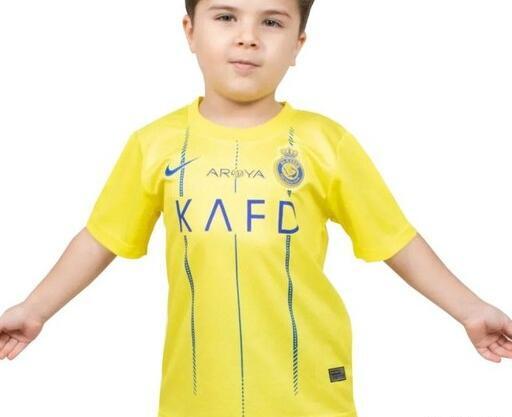 عکس لباس زرد النصر
