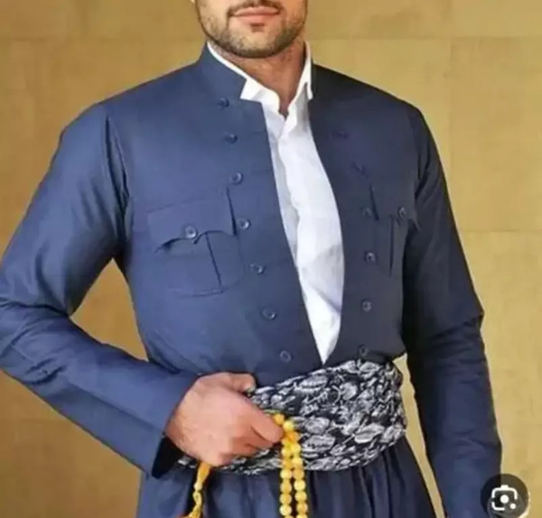 عکس لباس کردی مردانه کرمی